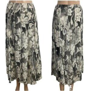Emanual Ungara Women’s Exposed Seam Floral silk blend lined skirt size 8